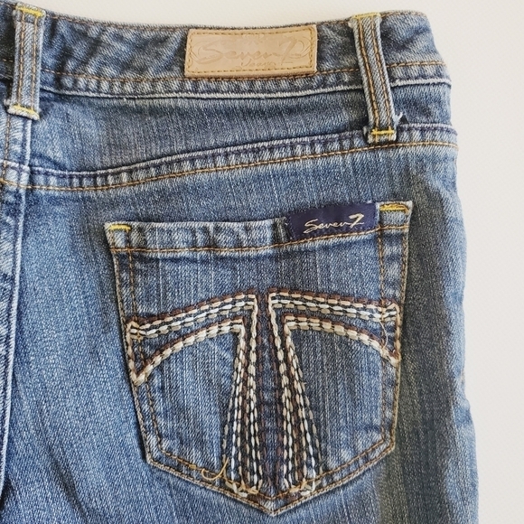 7030 * Seven7 Crop Embroidered Pocket Jeans Medium Wash Denim Size 28 - Picture 6 of 11